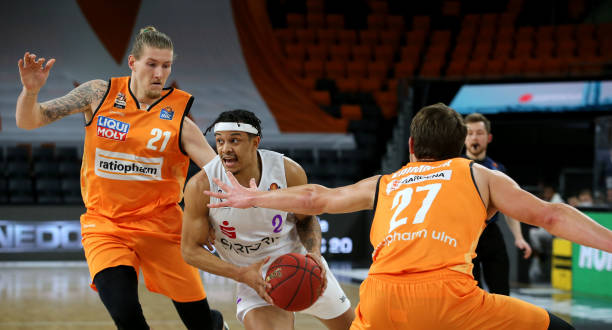 门一脚的能 门一脚的能